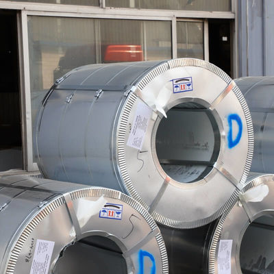 Z275-Z600 GLの鋼鉄コイルZ30 - 150g/M2鋼鉄コイルのGalvalumeの高い耐食性