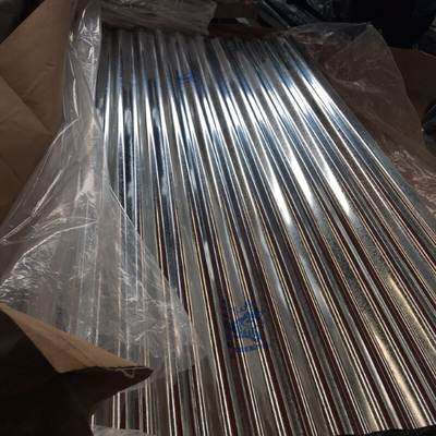 AZ150はシート0.15mmの屋根を付けに電流を通した波形の金属の屋根ふきに電流を通した