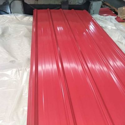 30-275g/M2色はシート600-1100mmの白い波形の金属の屋根の屋根を付けに塗った